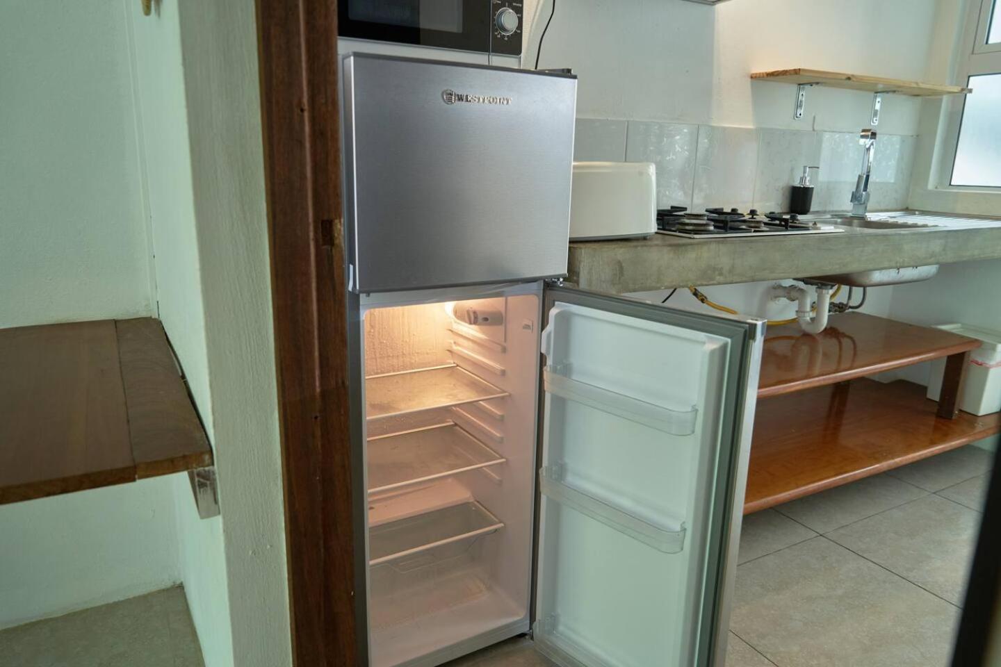 Loukaz -Entire Rental Units W Panoramic Rooftop Coteau Raffin Exterior photo